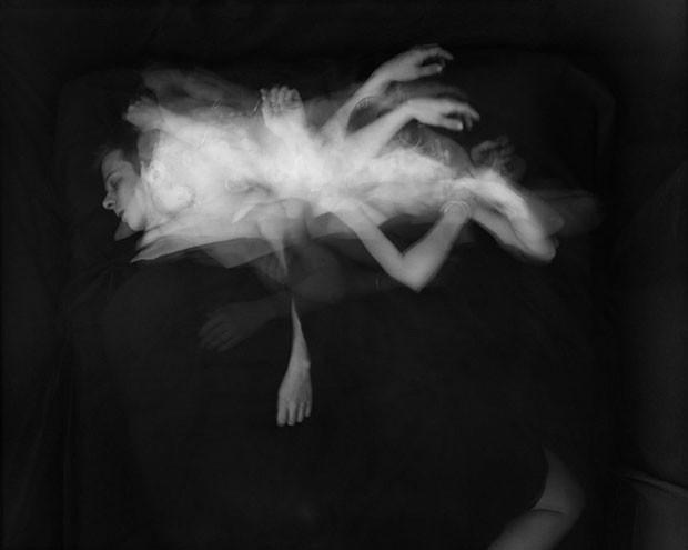 „Somnul celor dragi”. O noapte întreagă, într-o singură imagine 191551