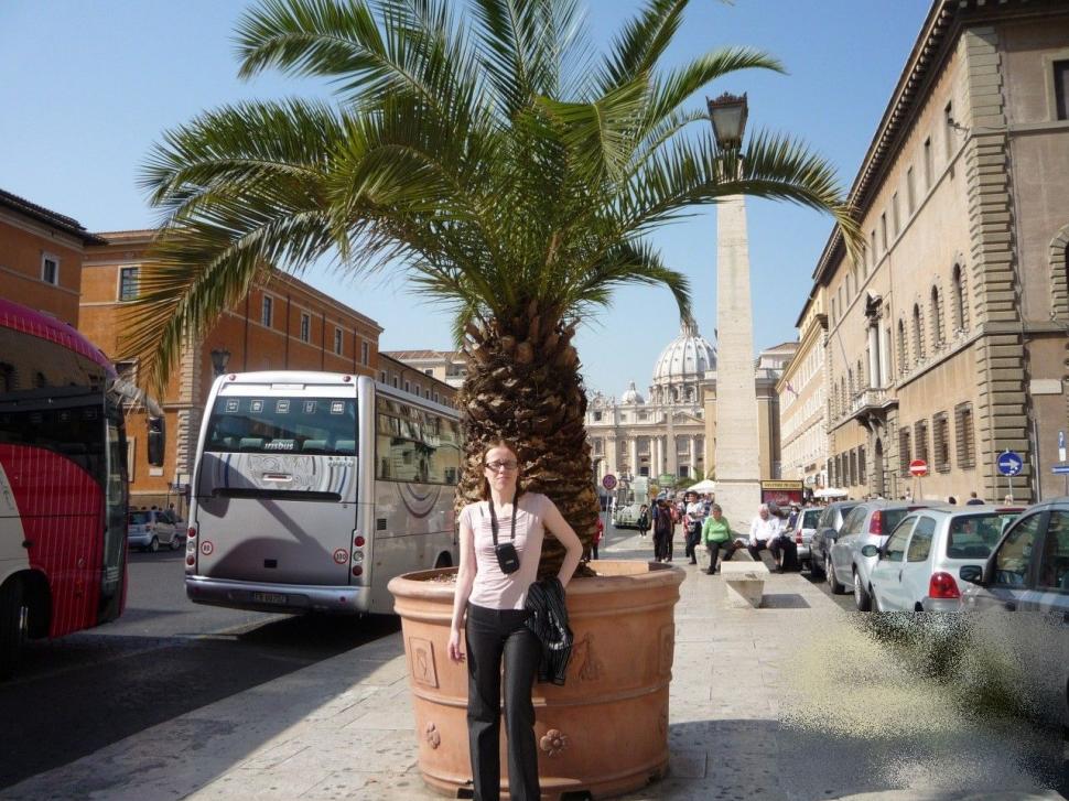 Vrea să devină politician, dar pentru 1000 de euro este dispusă să îţi facă asta 191441