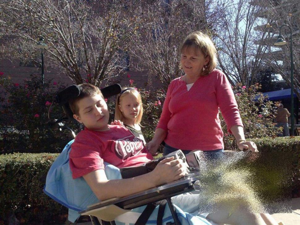 Cum a ajuns să arate această adolescentă de 17 ani după ce a consumat ETNOBOTANICE. Povestea e cutremurătoare 191692