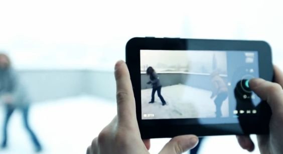 (P) Allview AX1 Shine, o tabletă interactivă românească de 7 inch, cu GPS și funcție de telefon