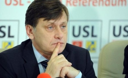 Crin Antonescu: Nu sunt de acord cu poziția lui Băsescu. Eschiva de astăzi nu stă în picioare