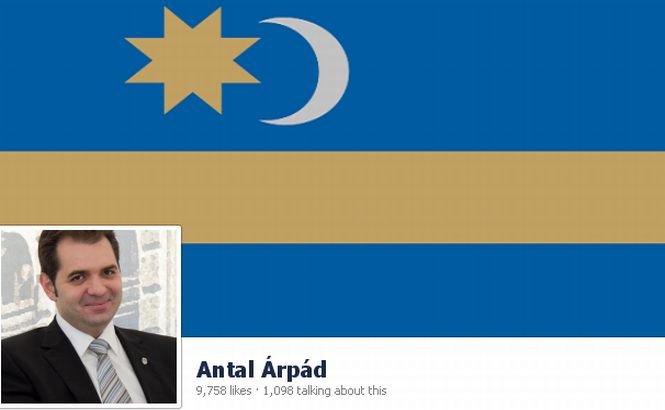 Primarul din Sfântu Gheorghe mută &quot;războiul steagurilor&quot; pe Facebook. Ce mesaj a postat Antal Arpad 