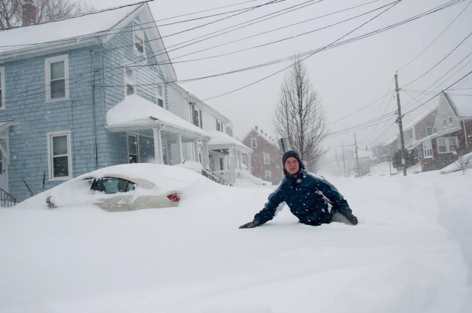 Mii de zboruri anulate, trafic feroviar şi rutier paralizat. Vezi aici cum arată infernul din SUA 192380