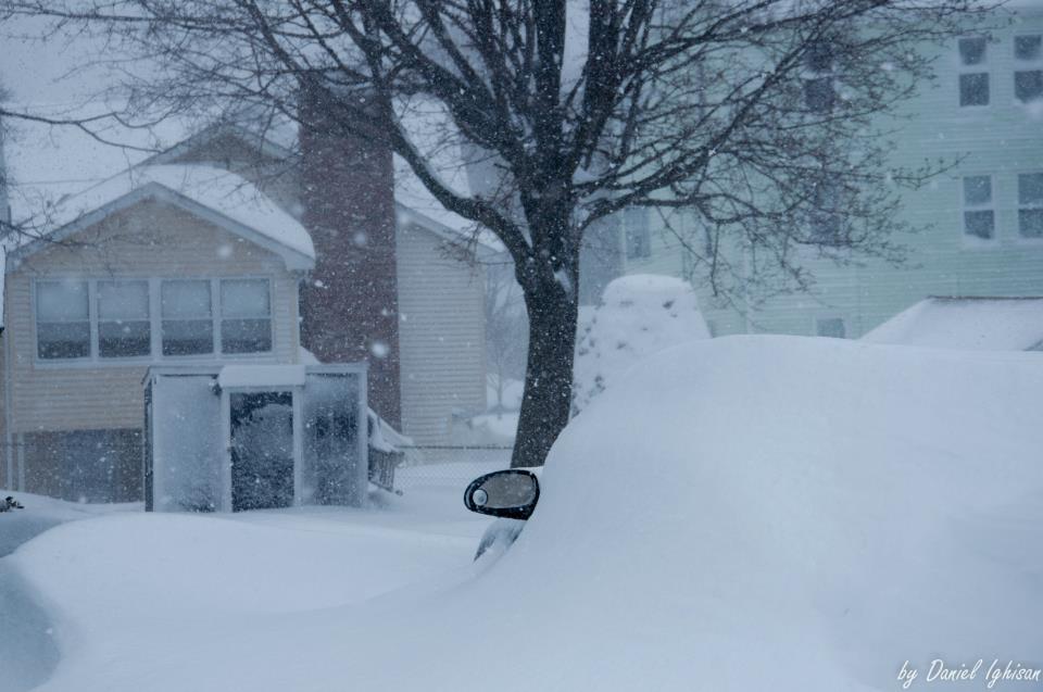 Mii de zboruri anulate, trafic feroviar şi rutier paralizat. Vezi aici cum arată infernul din SUA 192381