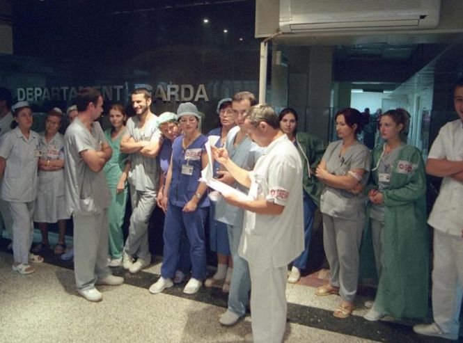 Legea din România nu are probleme cu asistenţii medicali fără diplomă de bacalaureat
