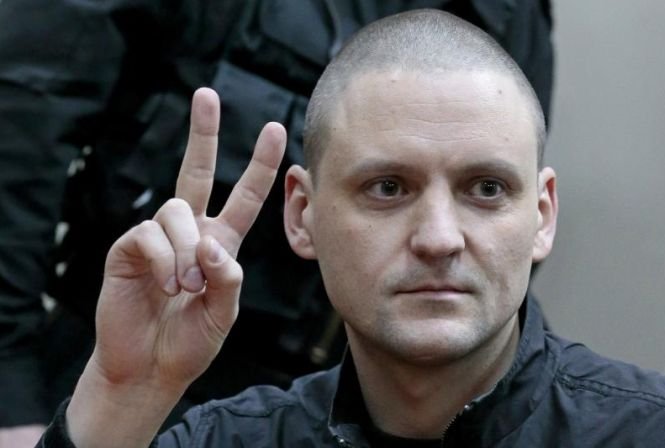 Un lider al opoziţiei din Rusia a fost arestat la domiciliu, acuzat de pregătirea înlăturării guvernului cu forţa