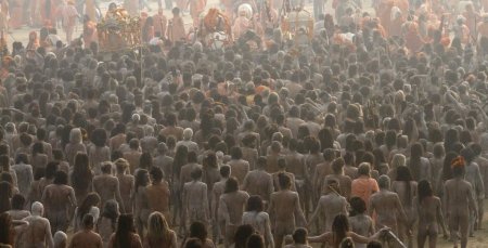 Tragedie în India: Cel mai mare festival religios din lume, soldat cu cel puţin 36 de morţi