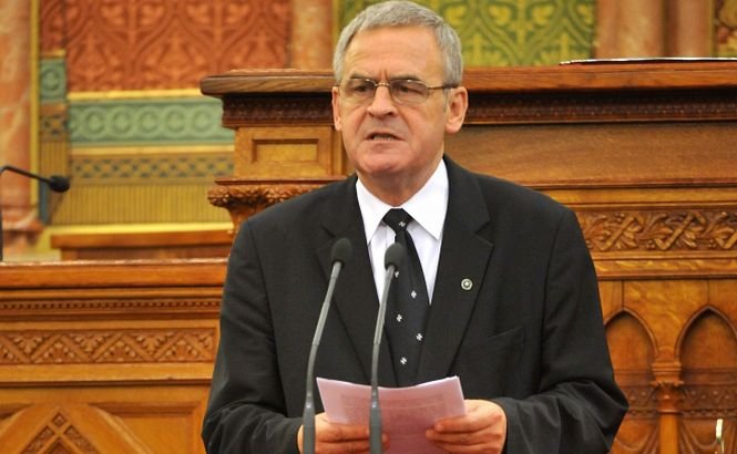 Liderul senatorilor PNL: Laszlo Tokes este “un simbol sulfuros al Revoluţiei din 1989”. Nu pierde nici o ocazie pentru a defăima România