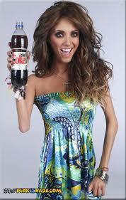 Drama prin care trece una din cele mai iubite cântăreţe. "Ajunsesem să am 35 de kg. Inima mea nu a mai bătut 8 secunde" 192976