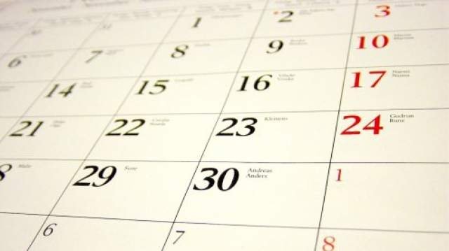 Bugetarii ar putea avea şase zile libere de 1 Mai şi Paşti