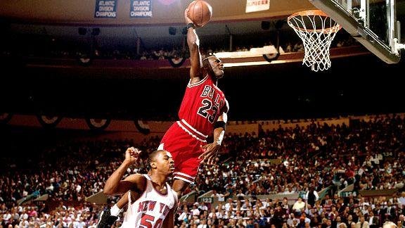Michael Jordan împlineşte, duminică, 50 de ani