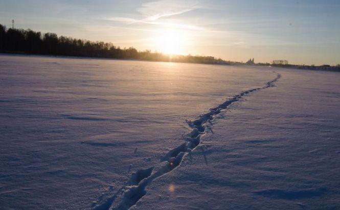 Ce au găsit oamenii de ştiinţă în bucăţile de meteorit descoperite în Rusia. Bilanţul incidentului: peste 1.200 de răniţi şi pagube materiale de 33 de milioane de dolari 193729