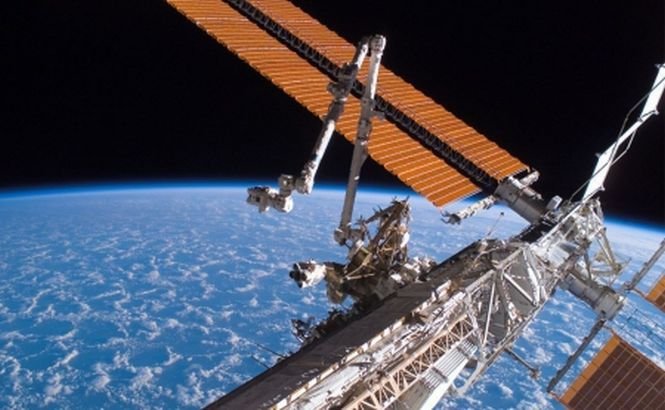 NASA a pierdut temporar legăturile radio cu Staţia Spaţială Internaţională