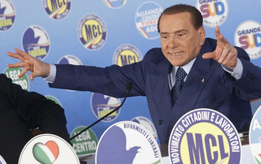 Berlusconi, acuzat de adversari că încearcă să cumpere voturile alegătorilor CU BANII STATULUI. Vezi ce le promite