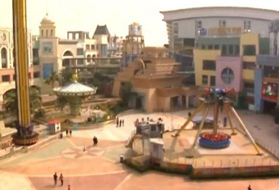 Cel mai mare mall din lume, un "templu" GOL, ocupat în proporţie de 1%. Măsoară 900.000 mp 194405