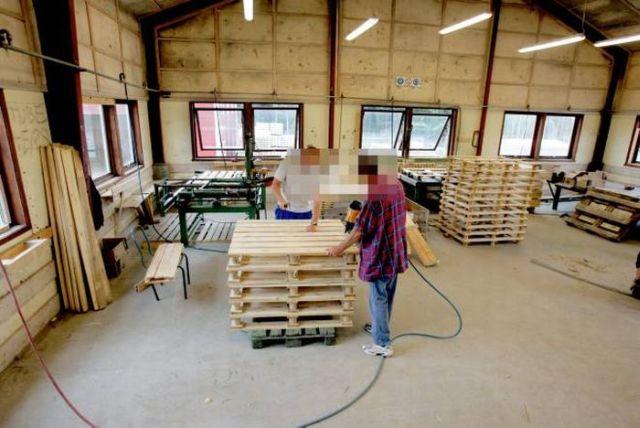 Locul de pe Pământ care sfidează logica. Cine sunt cei 115 oameni care stau aici şi cum au înfrânt sistemul 195484