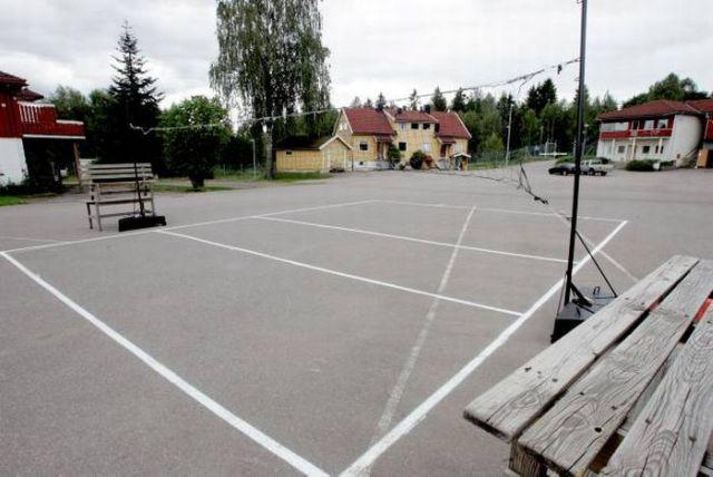 Locul de pe Pământ care sfidează logica. Cine sunt cei 115 oameni care stau aici şi cum au înfrânt sistemul 195488