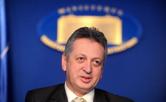 Fenechiu: Suspiciuni de fraudă de 700 milioane de euro, la Ministerul Transporturilor 