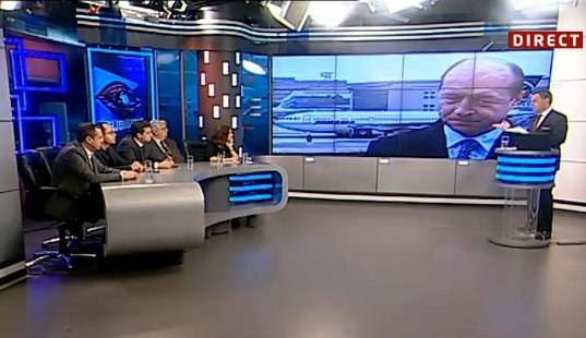 Subiectiv: Cum a făcut preşedintele Băsescu blat cu Tarom pentru a-şi păstra avionul
