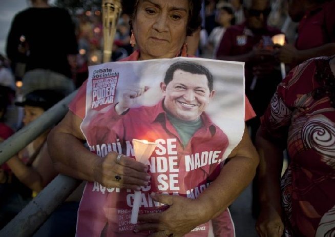 Hugo Chavez se zbate între viaţă şi moarte. Medicii i-au prescris o nouă cură de chimioterapie