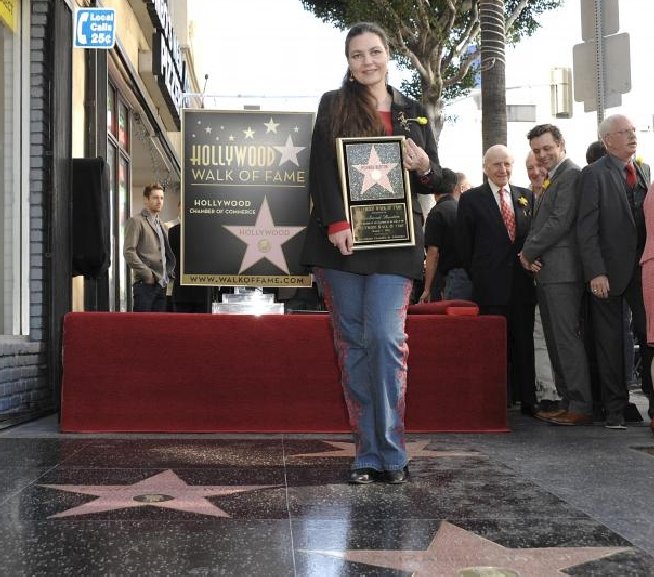 Richard Burton a primit o stea pe Walk of Fame, chiar lângă cea a actriţei Elizabeth Taylor