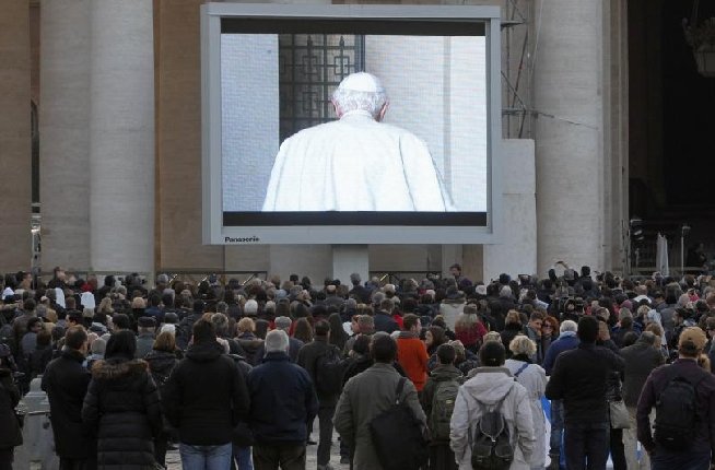 Papa ASASINAT? Un document controversat anunţă că Papa mai are doar câteva luni de trăit