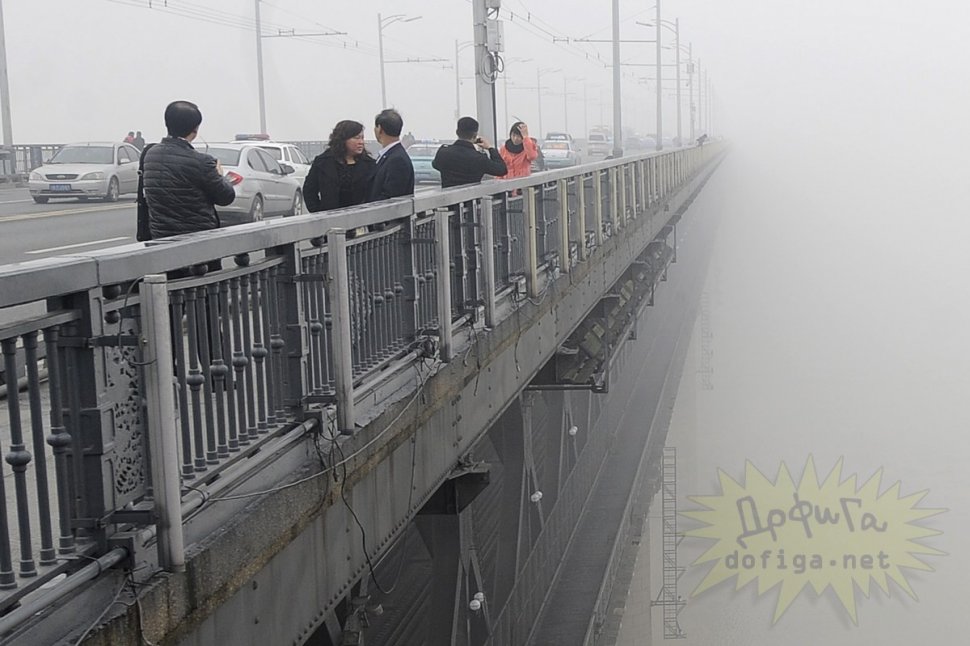 Ce a surprins un fotograf chinez, venit să pozeze ceaţa din Wuhan. &quot;Când am revăzut imaginile am înmărmurit&quot;
