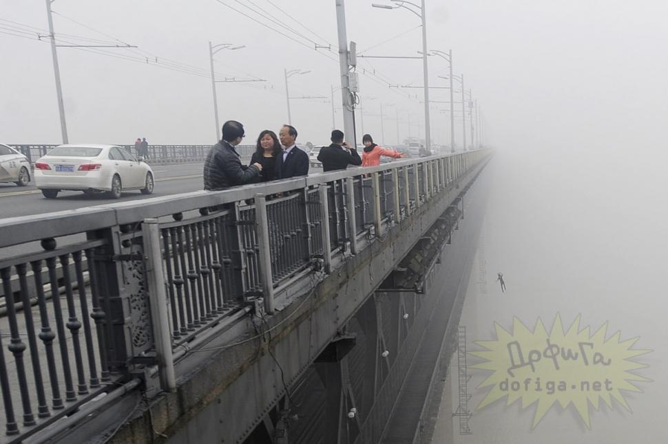 Ce a surprins un fotograf chinez, venit să pozeze ceaţa din Wuhan. "Când am revăzut imaginile am înmărmurit" 196308