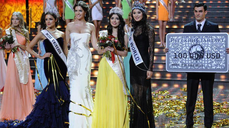 "Erau unele de zeci de ori mai frumoase ca ea. Zici că e răţuşca cea urâtă". Cum a ajuns ca o ţară întreagă să-i cadă la picioare  196322