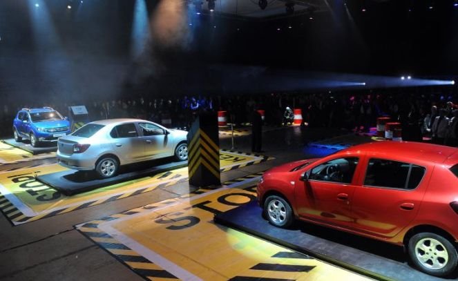 Noul Logan MCV şi seria limitată Duster Aventure, lansate de Dacia la Salonul Auto de la Geneva