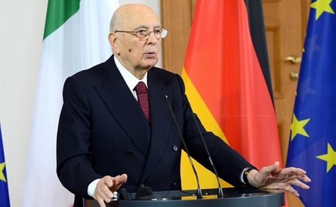 Surse: Preşedintele Italiei se gândeşte la desemnarea unui nou premier tehnocrat 