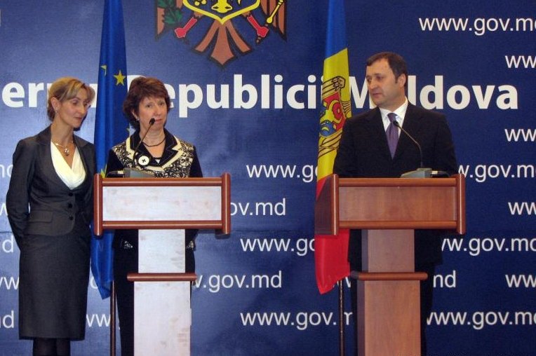 UE: Solicităm dialog politic autentic pentru realizarea unei majorităţi stabile în Republica Moldova
