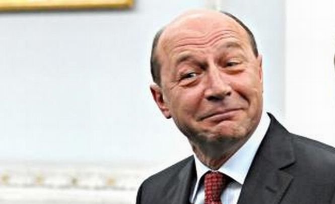 Blaga, întrebat ce rol ar avea Băsescu dacă ar reveni în PDL: Orice funcţie se câştigă prin vot