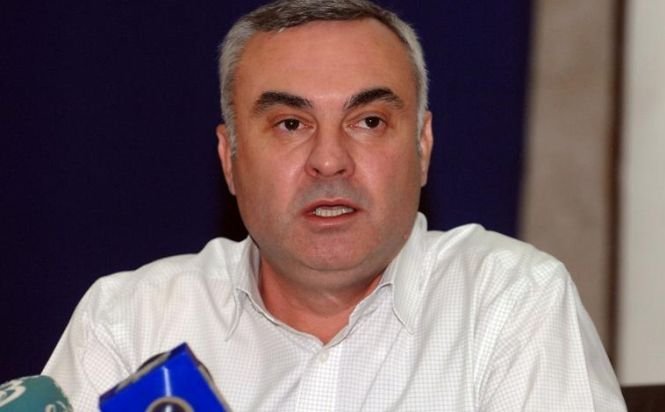 Preşedintele Agrostar cere demisia lui Ţurcanu de la conducerea ANSVSA: A gestionat prost criza laptelui infestat