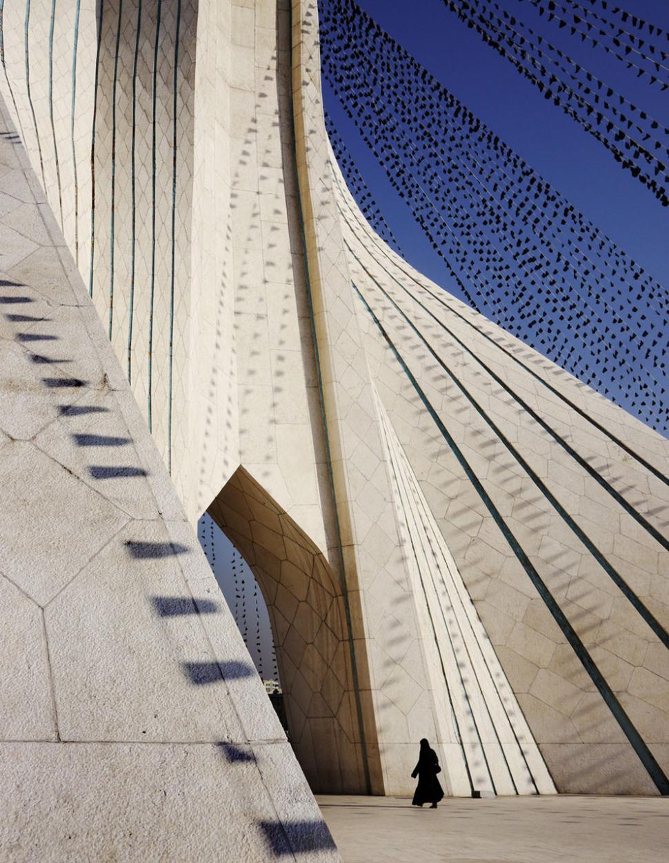 Faţa nevăzută a Iranului. "Când a venit în Orientul Mijlociu, America şi-a ales greşit atât prietenii cât şi duşmanii" 198027