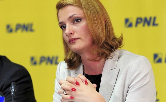 Ramona Mănescu: E mai bine pentru România ca bugetul UE să se facă cu implicarea PE