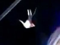 Imagini şocante sub cupola unui circ din Moscova. Un acrobat a căzut de la înălţimea de 26 de metri