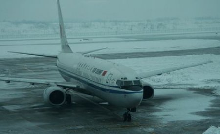Zăpada a ajuns în Ucraina. Două aeroporturi au fost închise din cauza ninsorii