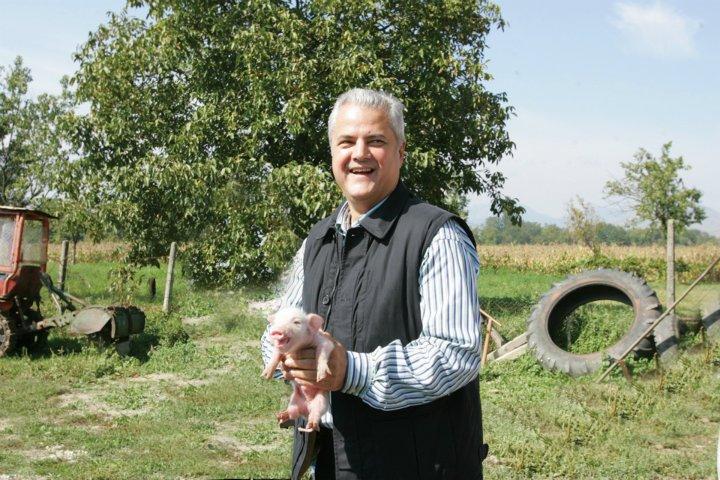 O viaţă intensă, trăită la maximum. Fotografii inedite postate pe contul de Facebook al lui Adrian Năstase 152847