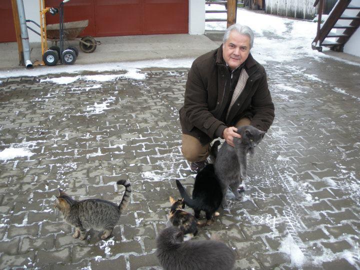 O viaţă intensă, trăită la maximum. Fotografii inedite postate pe contul de Facebook al lui Adrian Năstase 152849