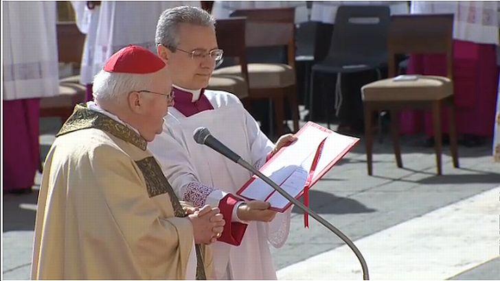 Vezi un FOTOREPORTAJ impresionant de la Vatican cu întronarea Papei Francisc. Ce MESAJ a adresat suveranul întregii lumi 198963