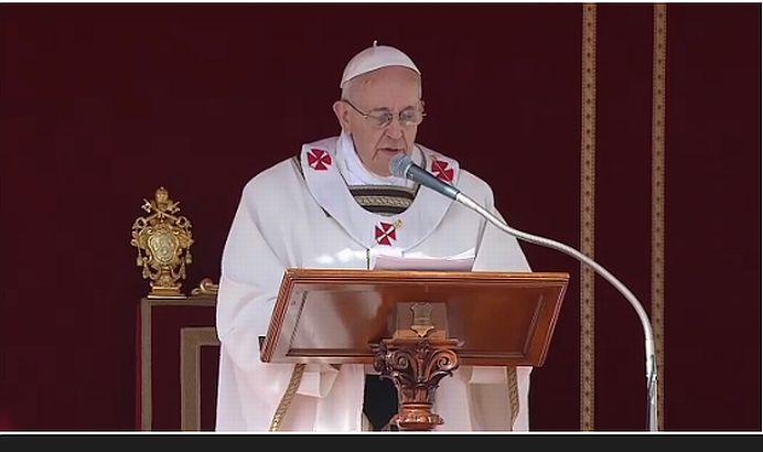 Vezi un FOTOREPORTAJ impresionant de la Vatican cu întronarea Papei Francisc. Ce MESAJ a adresat suveranul întregii lumi 198980