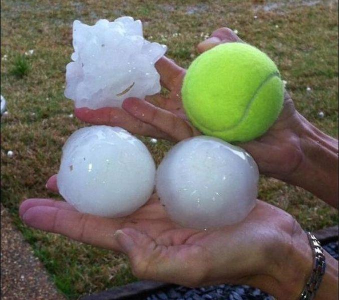 Americanii au crezut că vine sfârşitul lumii. "În viaţa mea nu am mai văzut aşa ceva căzând din cer" 199117