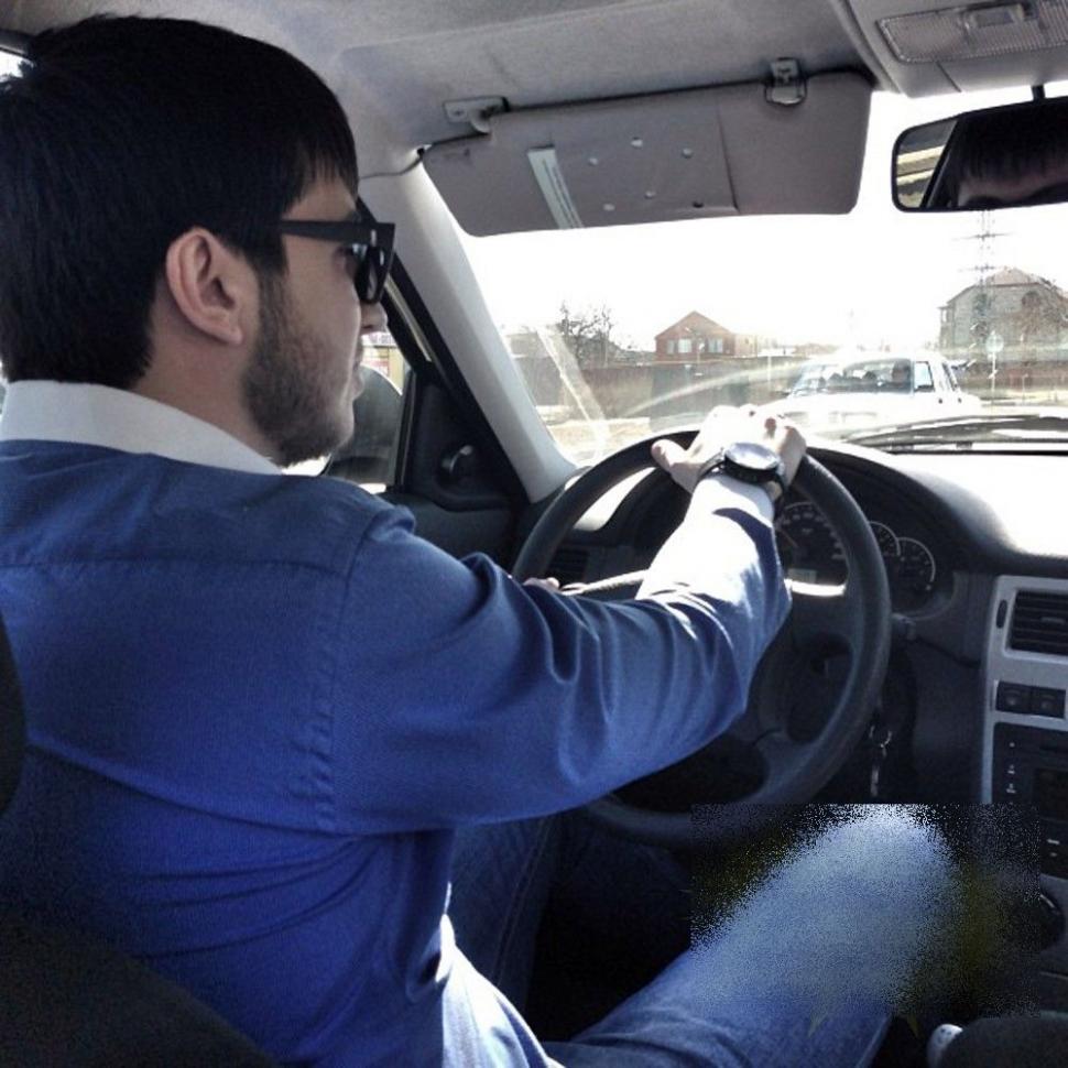 El este noul MINISTRU al Guvernului. Postul a fost creat SPECIAL pentru el 199132