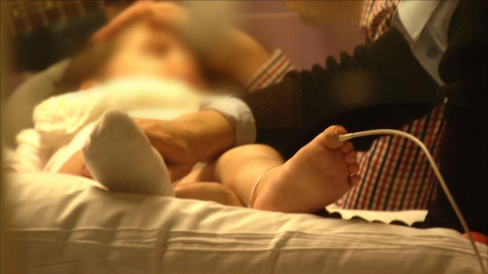 „În premieră” îţi prezintă povestea primului copil din România supus unor proceduri medicale de ultimă generaţie  199434