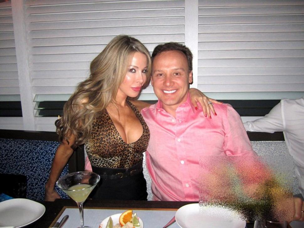 "Sunt creaţia sublimă a SOŢULUI meu. El este Dumnezeu, pentru mine". Vedeta care a uimit lumea cu declaraţia asta 199355