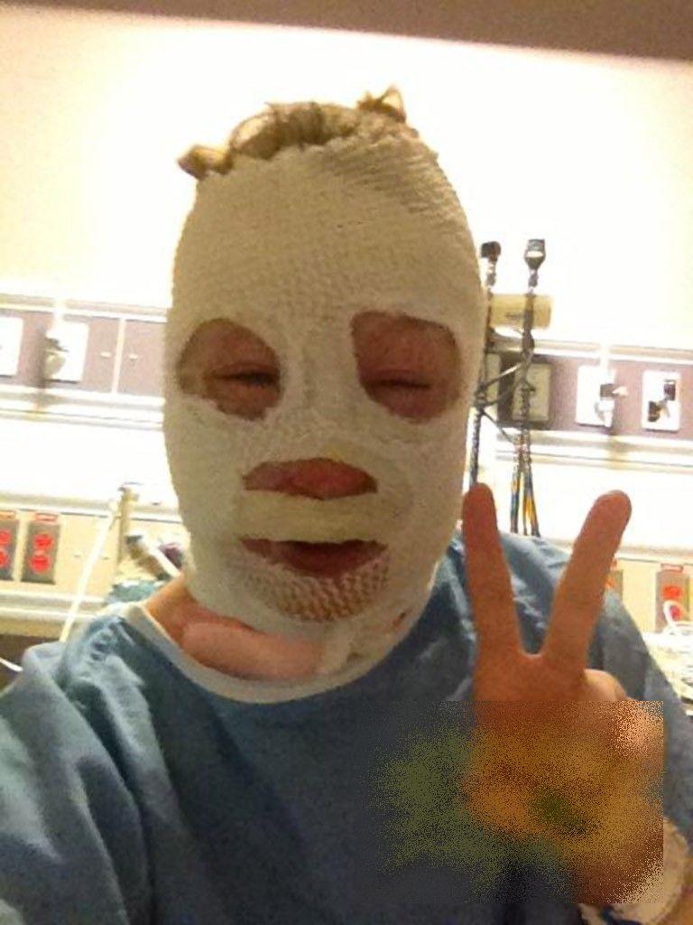 A ajuns să arate ca un monstru după ce a băut în club acest cocktail. O poţi păţi şi tu dacă nu eşti atent 199991