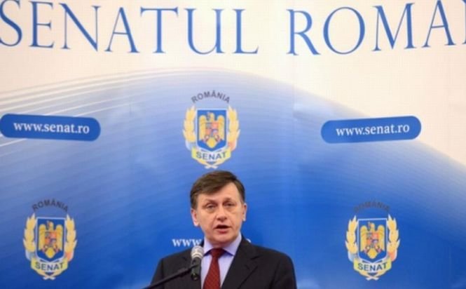 Antonescu atenţionează: Băsescu îndeamnă la încălcarea Constituţiei. La ce face referire preşedintele Senatului