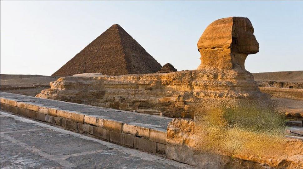 "Blestemul" acestei fotografii, făcute în Egipt. Din cauza pozei vor ajunge la ÎNCHISOARE 200154