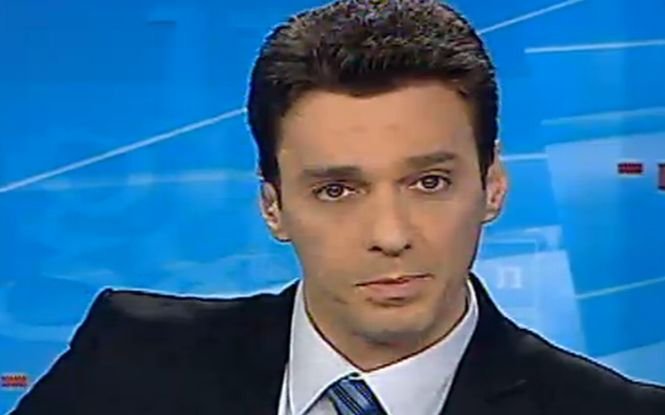 Mircea Badea: Mi se pare că Ion Cristoiu îl pupă în contur pe Traian Băsescu. Pupăturile acestea zemoase în contur sunt absolut dezgustătoare